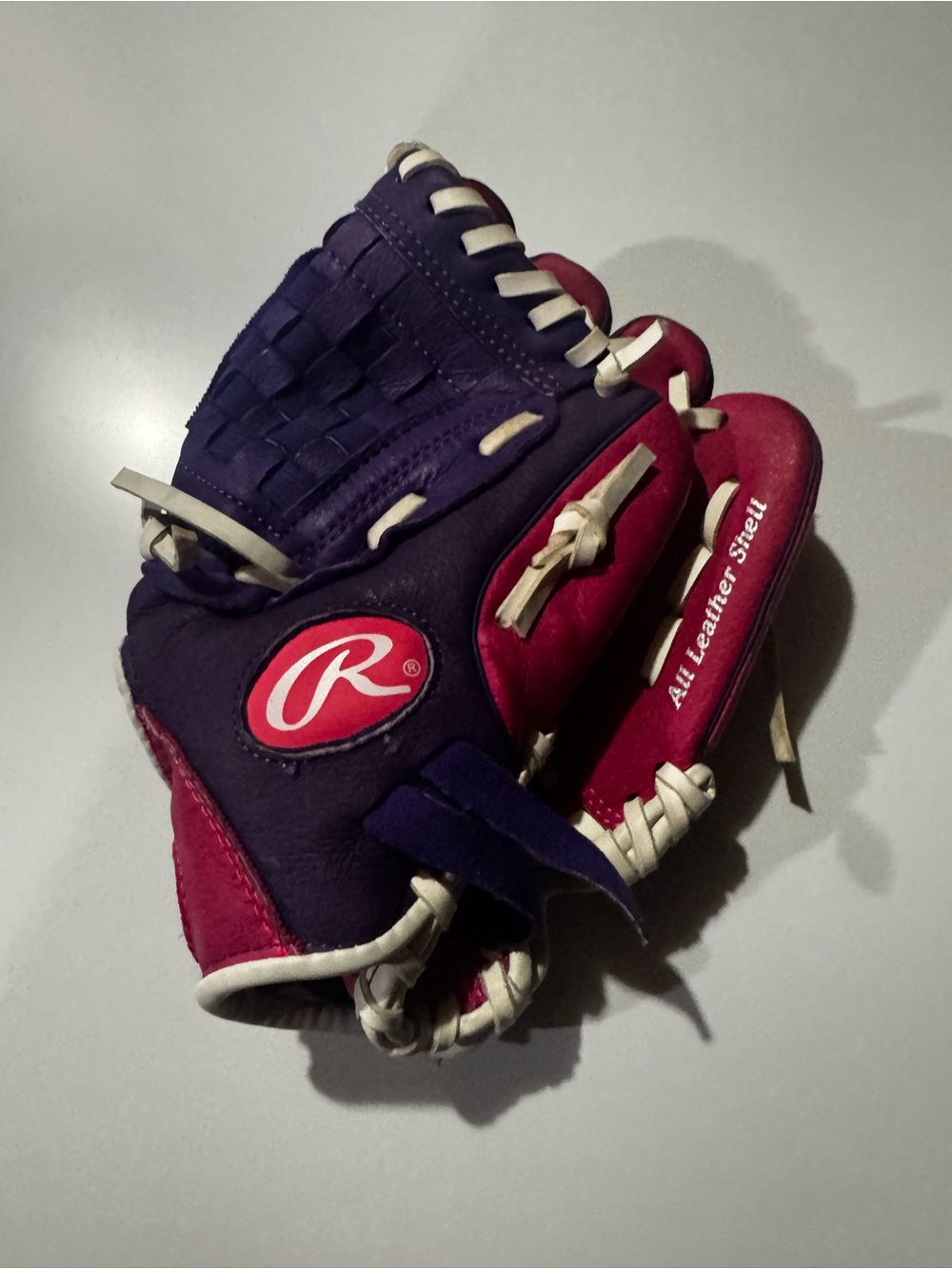 Rawlings Pink & White 10" Leather Baseball Glove